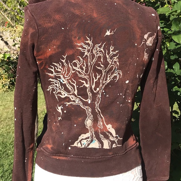Grail distressed hummingbird winter tree hoodie - Picture 5 of 8